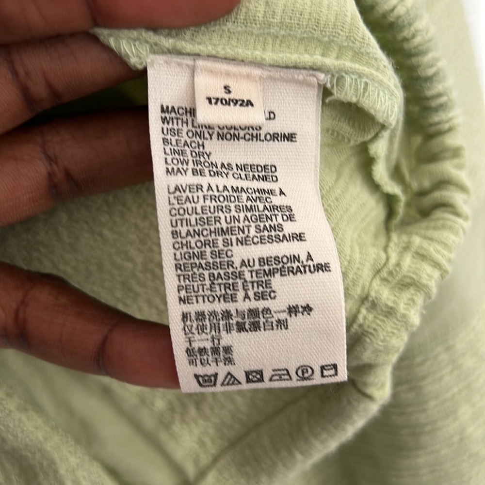 We The Free Light Cropped Hoodie Size Small in Sage Green Cotton - Picture 6 of 7